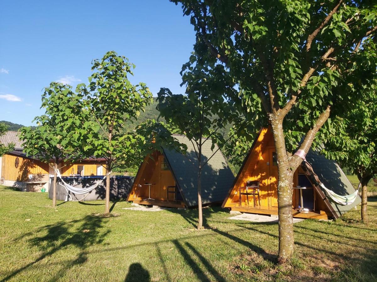 Glamping Hiske Petrin Hotel Tolmin Exterior photo