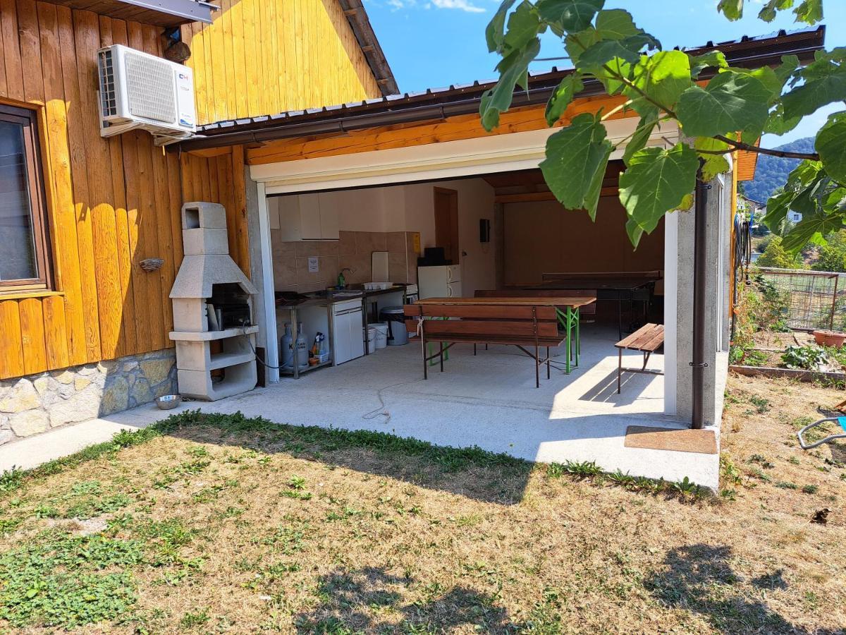 Glamping Hiske Petrin Hotel Tolmin Exterior photo