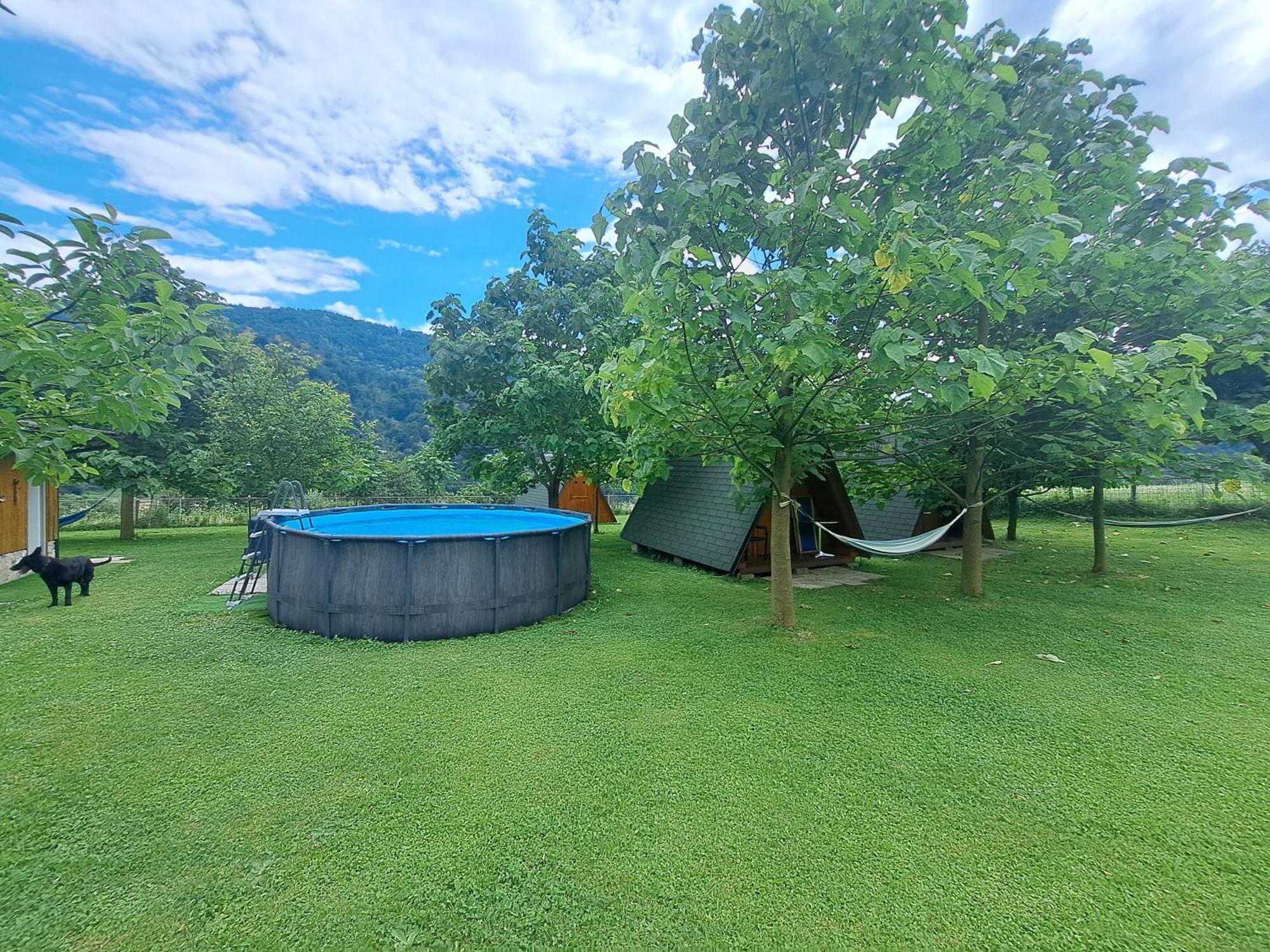 Glamping Hiske Petrin Hotel Tolmin Exterior photo